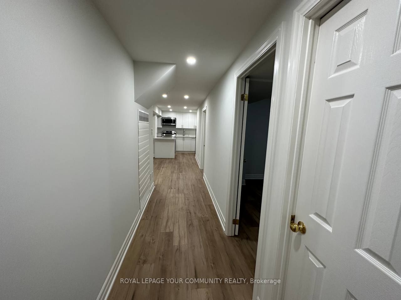 8 Mendys Forest Cres