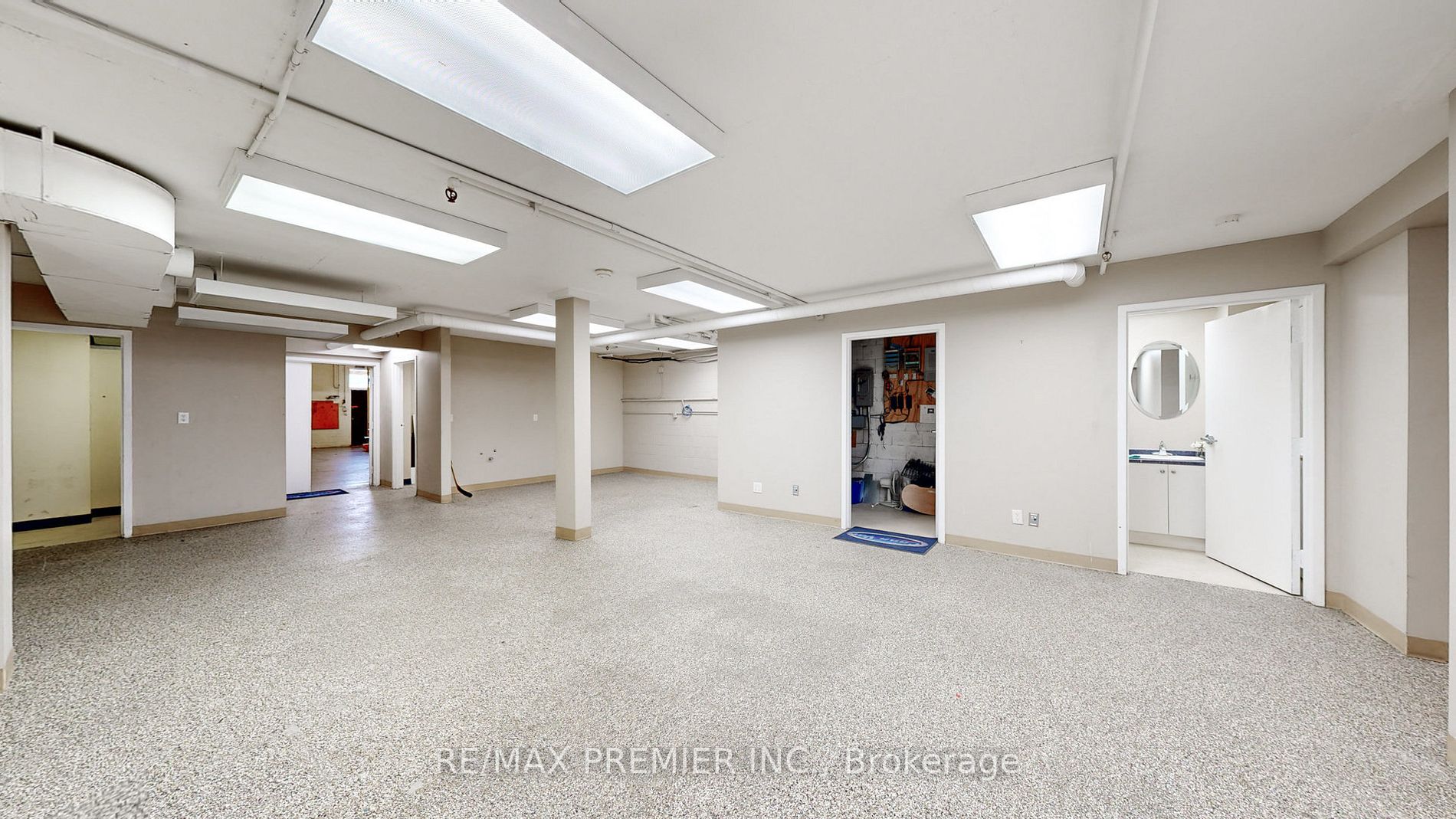 93 Woodstream Blvd, #6-A