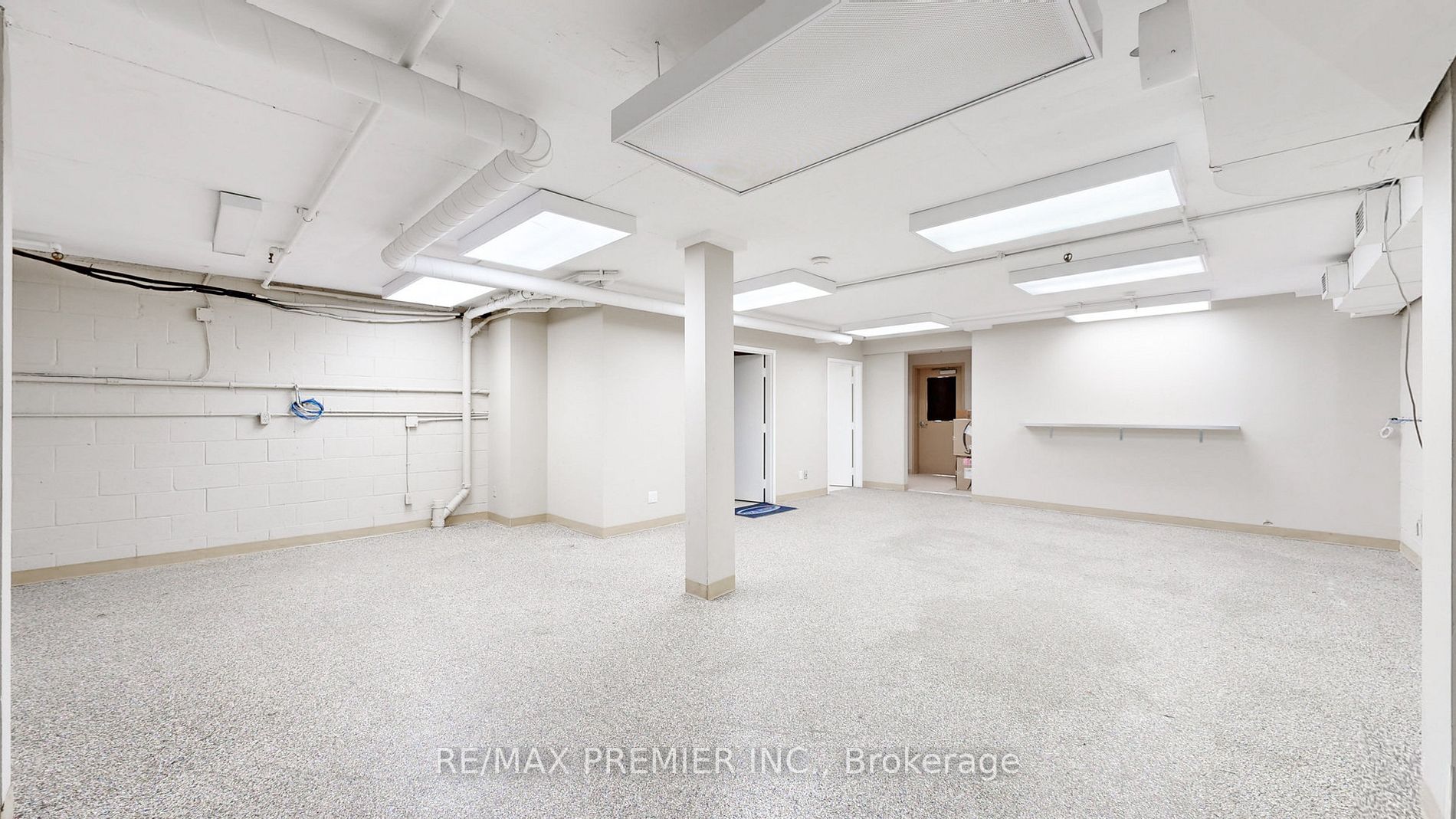 93 Woodstream Blvd, #6-A