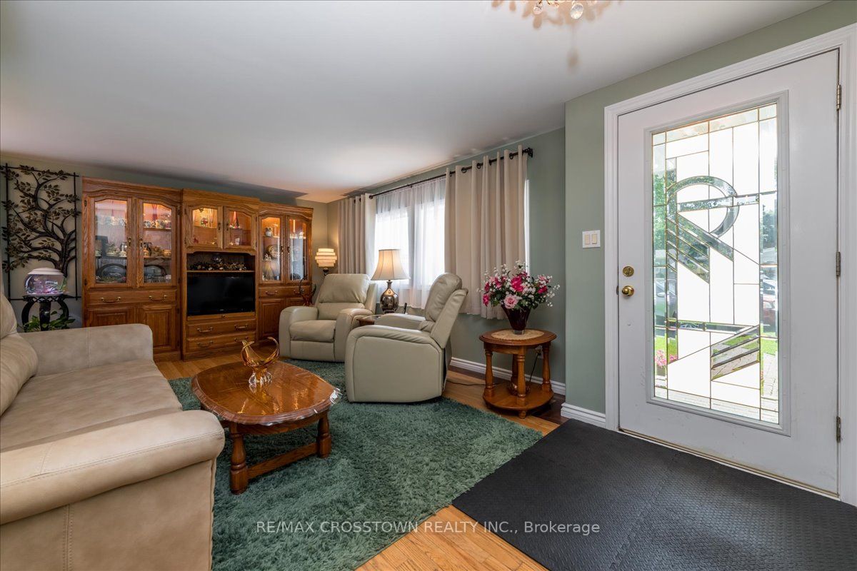 23 Recreation Dr