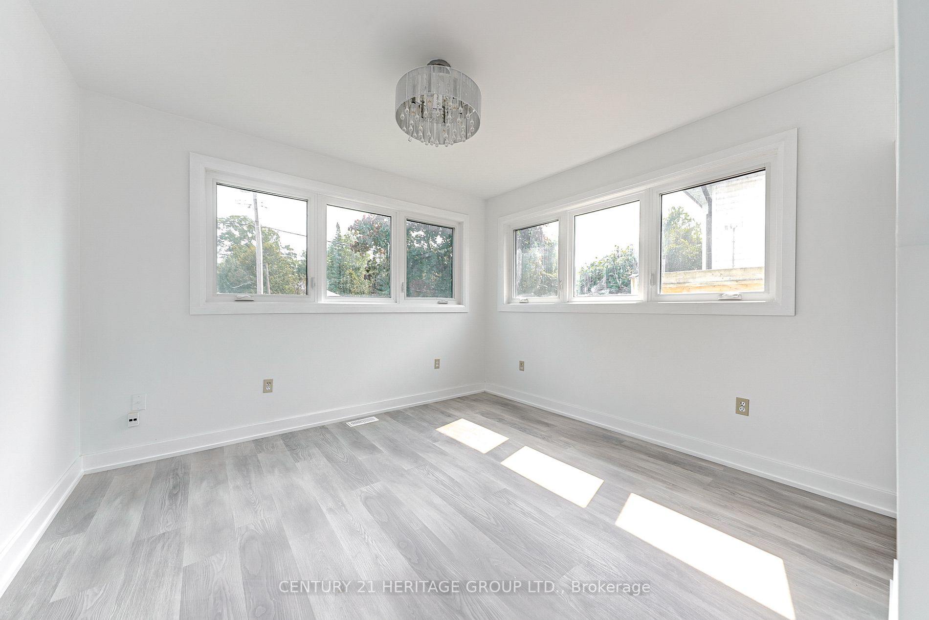 2134 Willard Ave