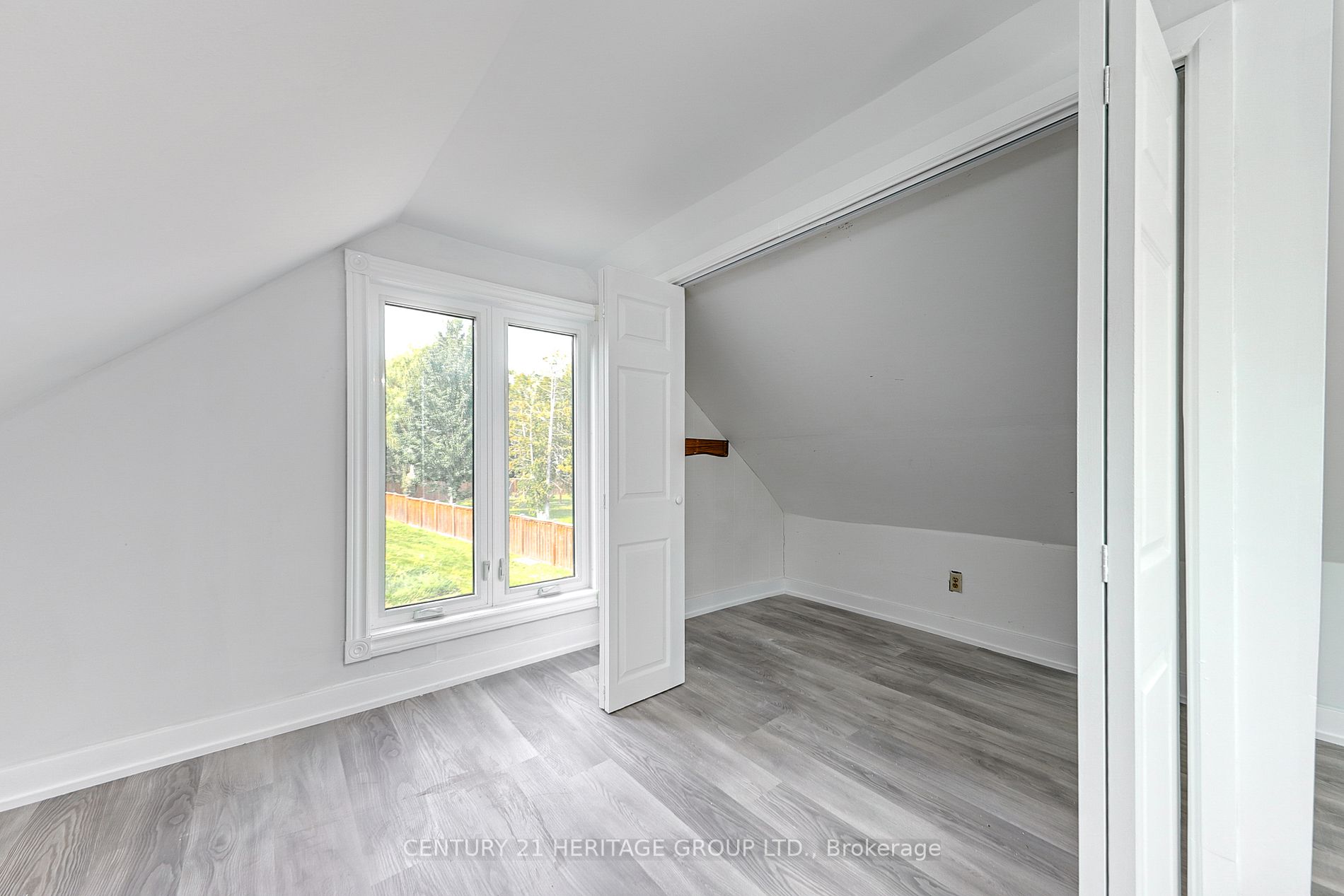 2134 Willard Ave