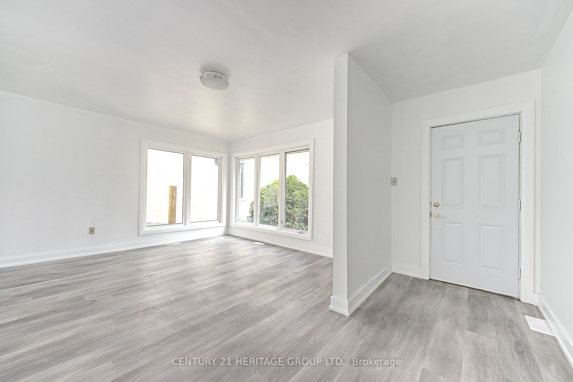 2134 Willard Ave