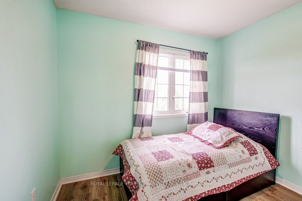 10 Old Colony Road, #22