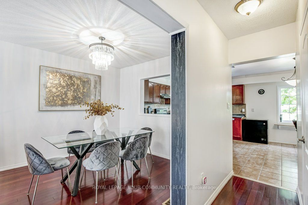 10 Old Colony Road, #22