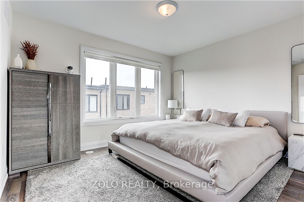 31 Moneypenny Pl, Vaughan