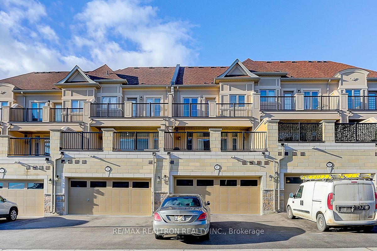 87 GRAND TRUNK Avenue
