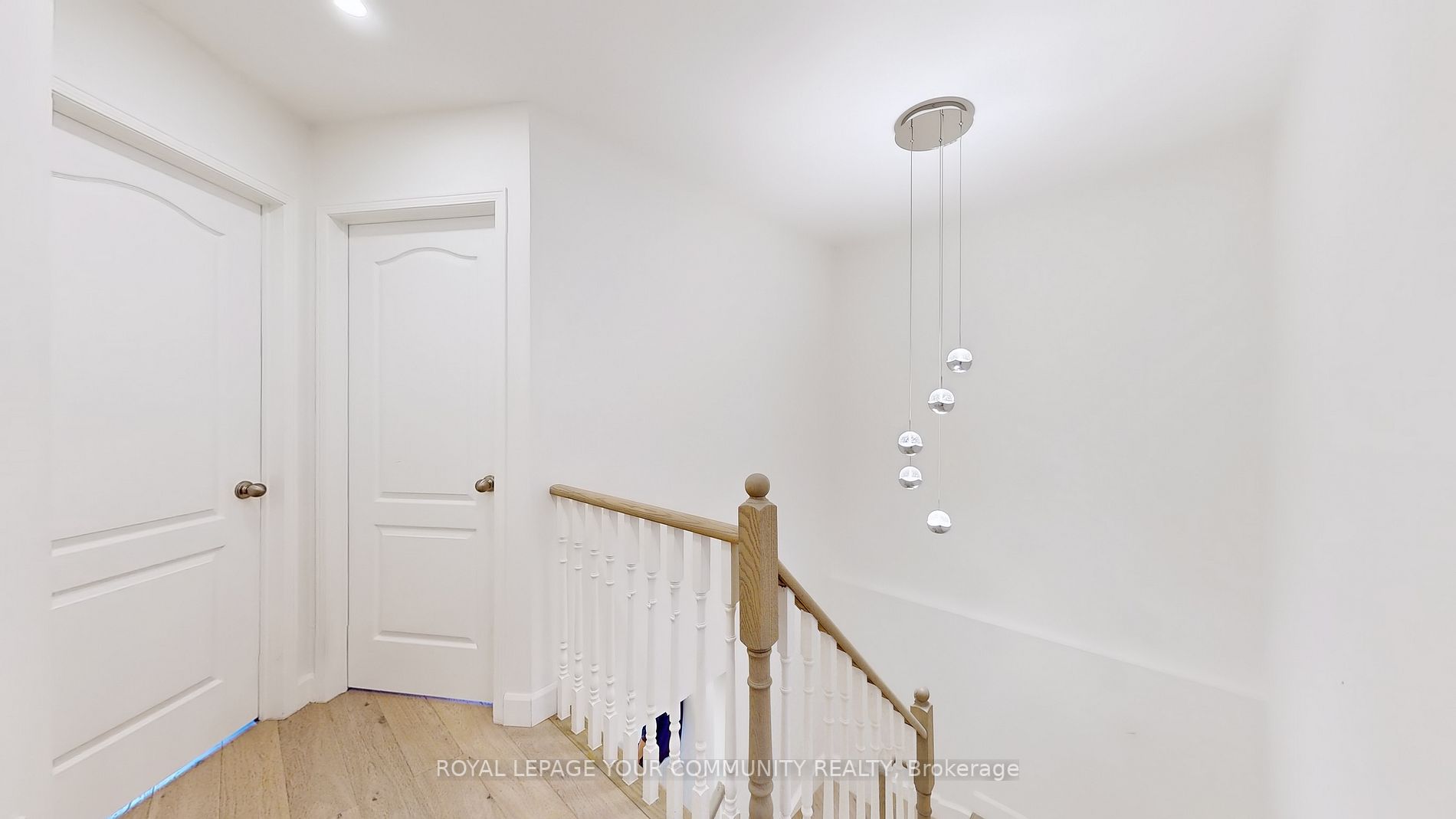 47 Walkview Cres