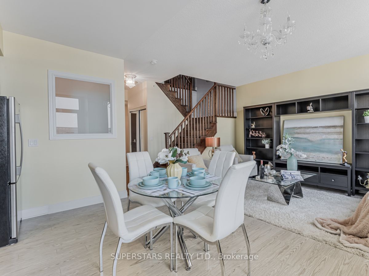 372 Highway 7 Rd E, #Ph16