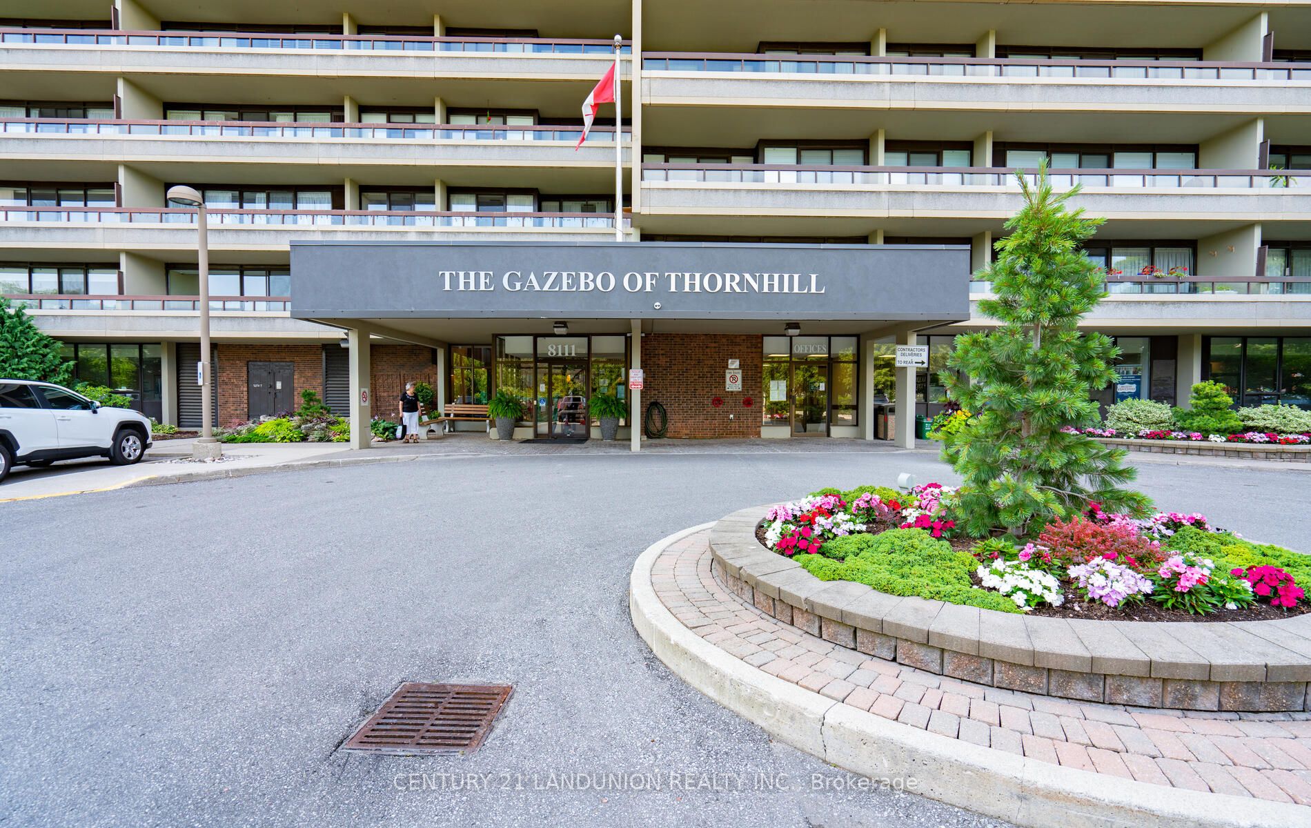 8111 Yonge St, #1501