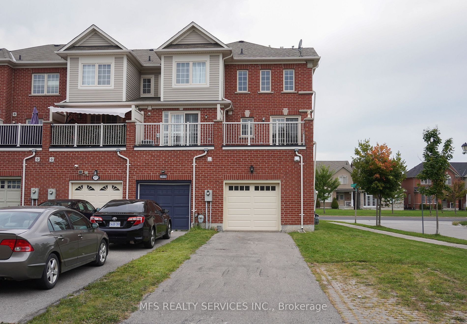 2666 Bur Oak Ave