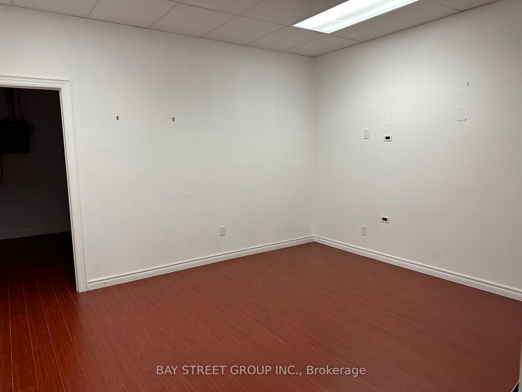 7181 Yonge St, #110
