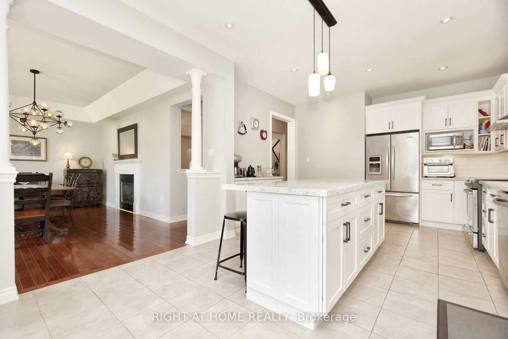14 Orville Hand Court