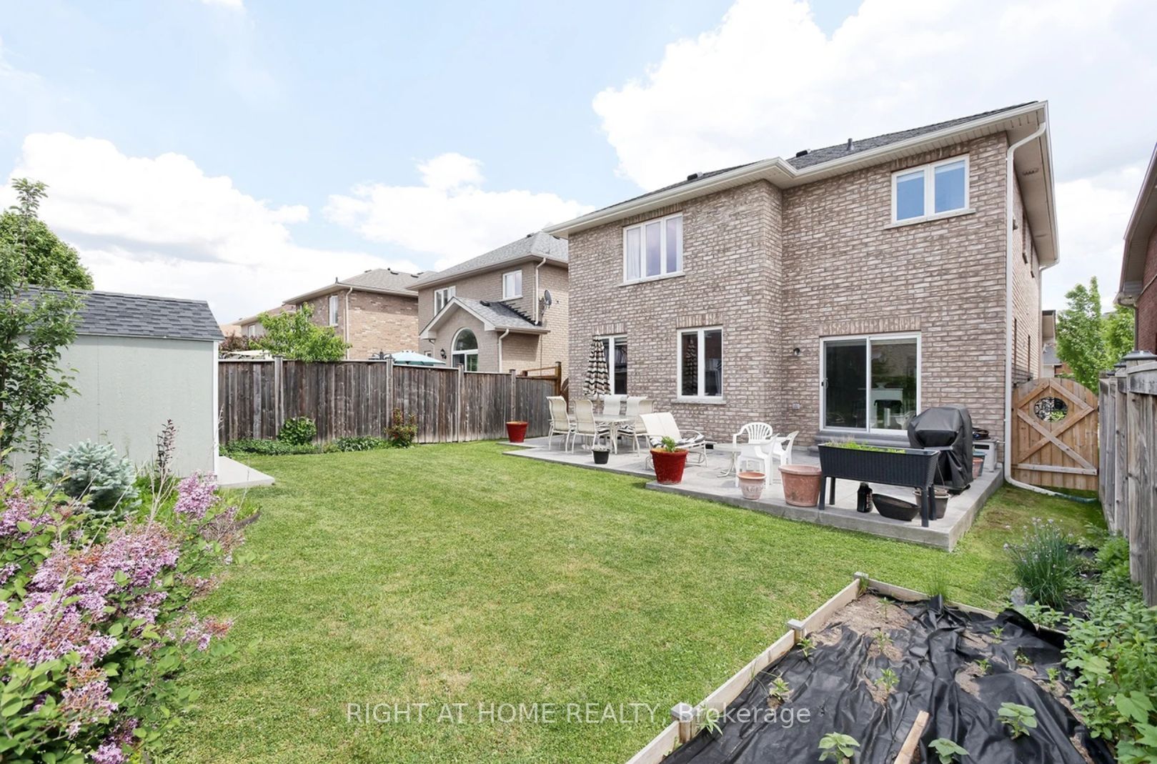 14 Orville Hand Court