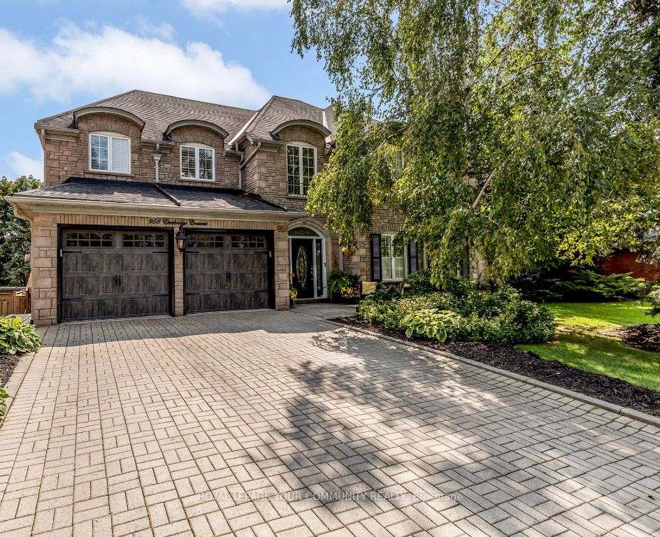 958 Creebridge Cres