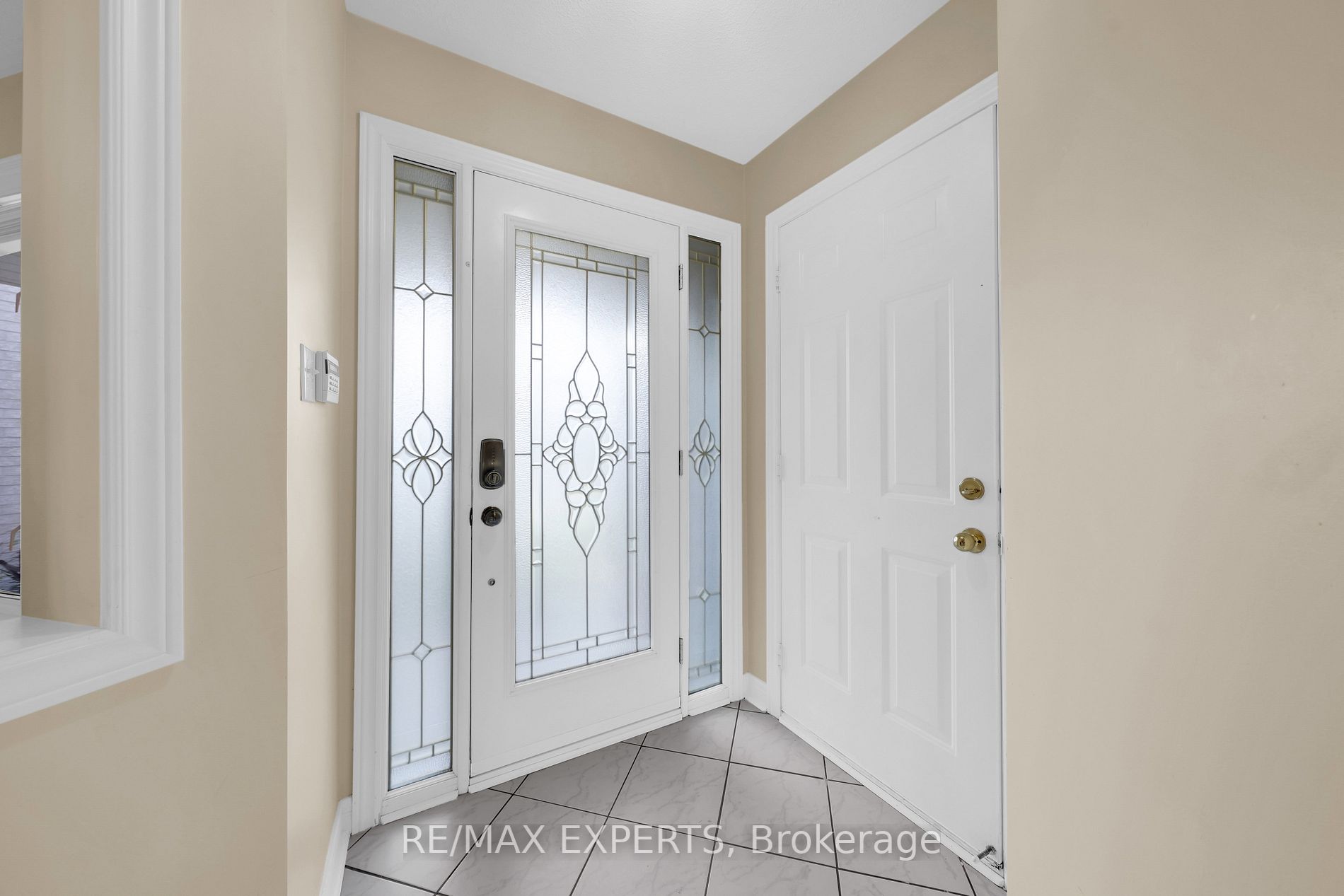 266 Royalpark Way
