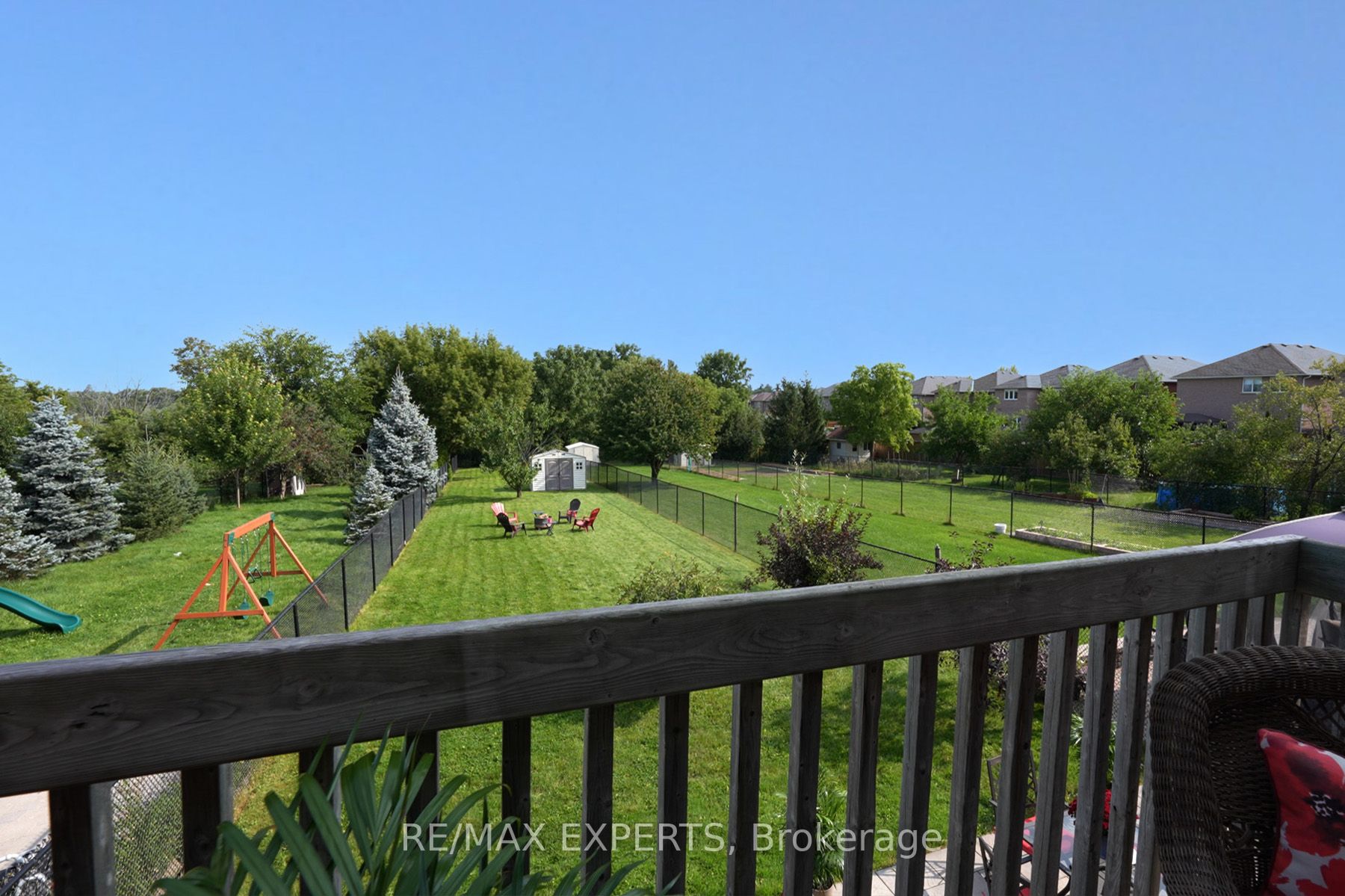266 Royalpark Way