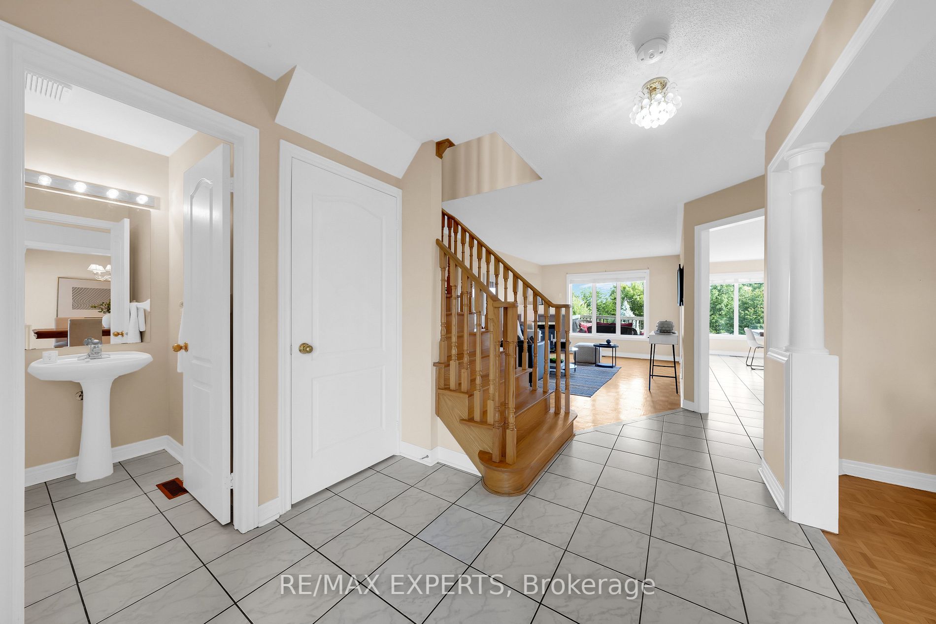 266 Royalpark Way