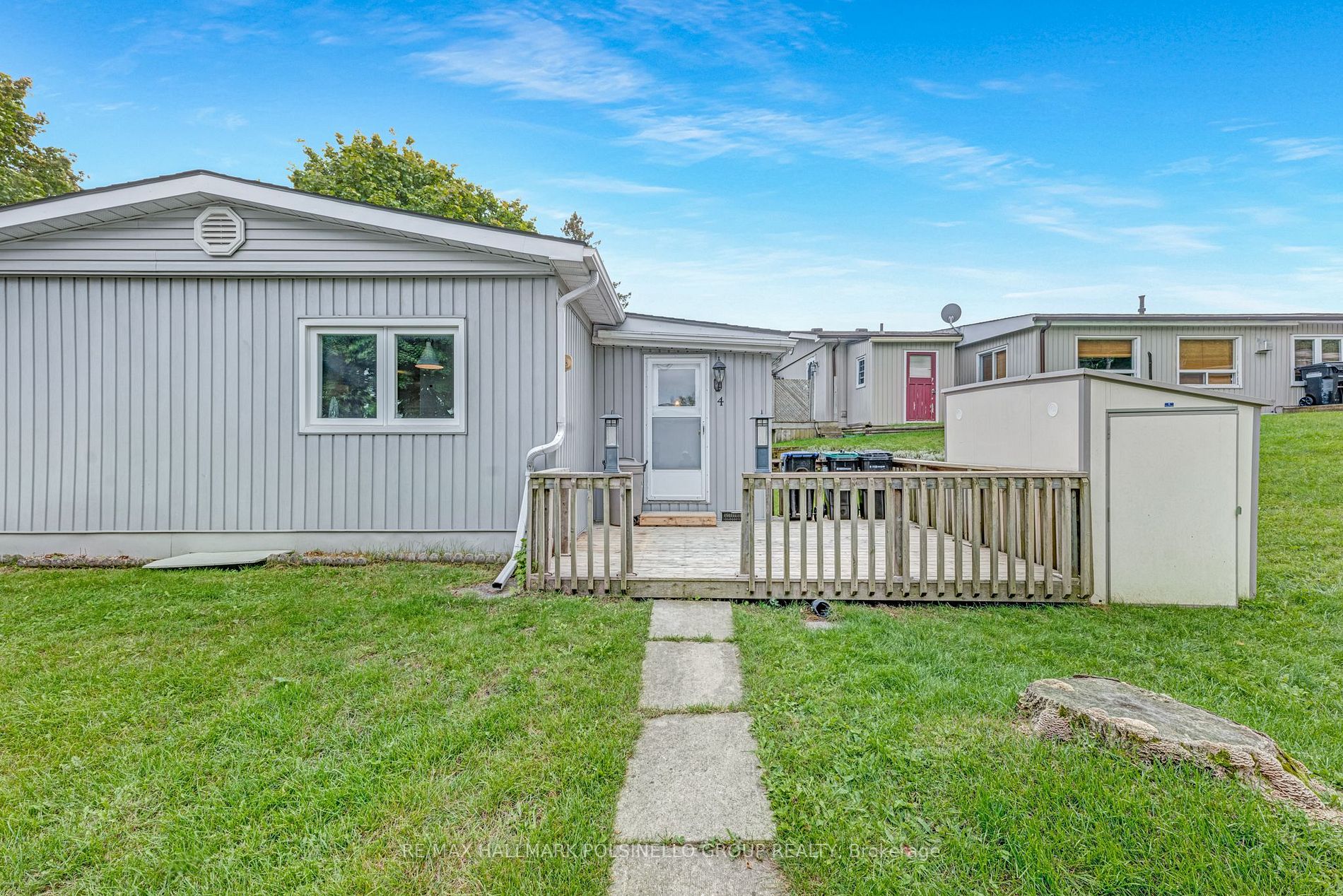 4 Mimosa Dr