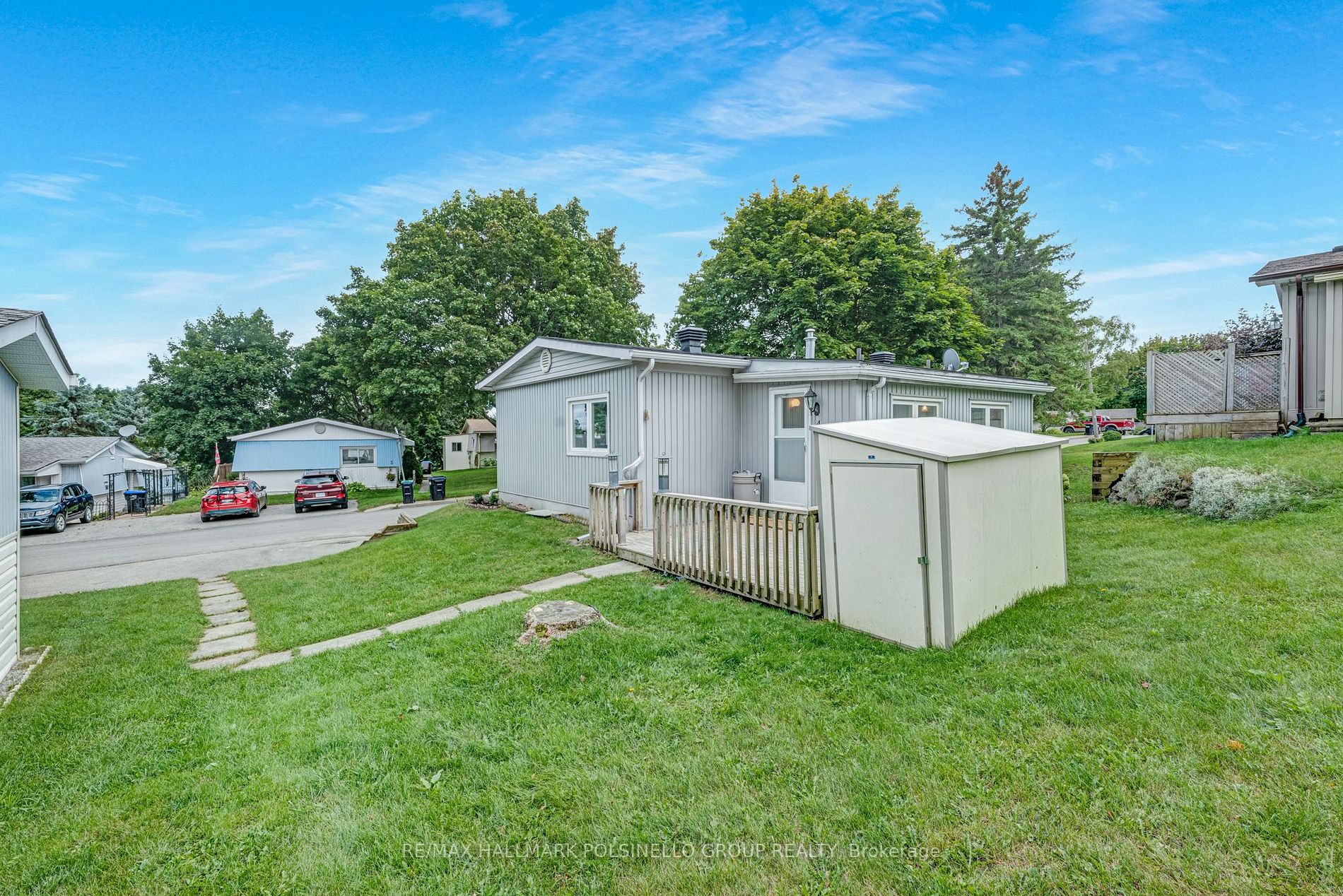 4 Mimosa Dr