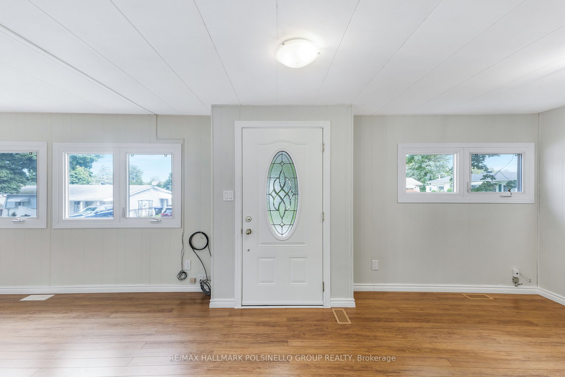 4 Mimosa Dr