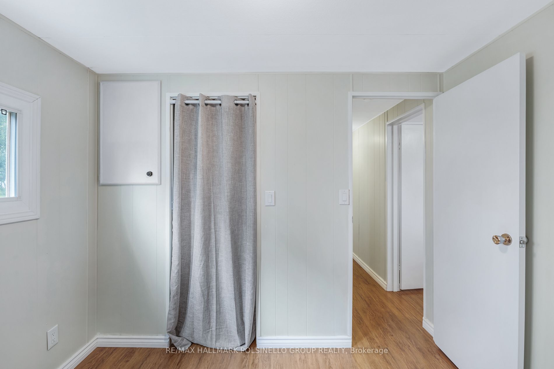 4 Mimosa Dr