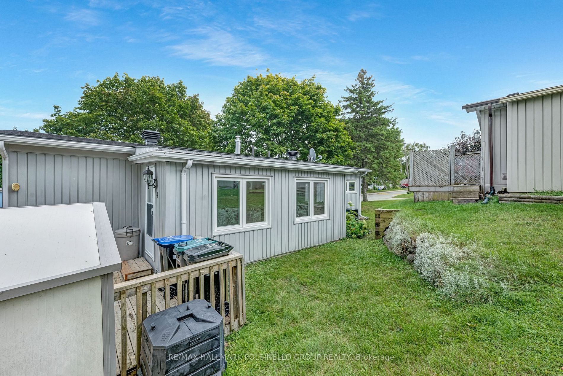 4 Mimosa Dr