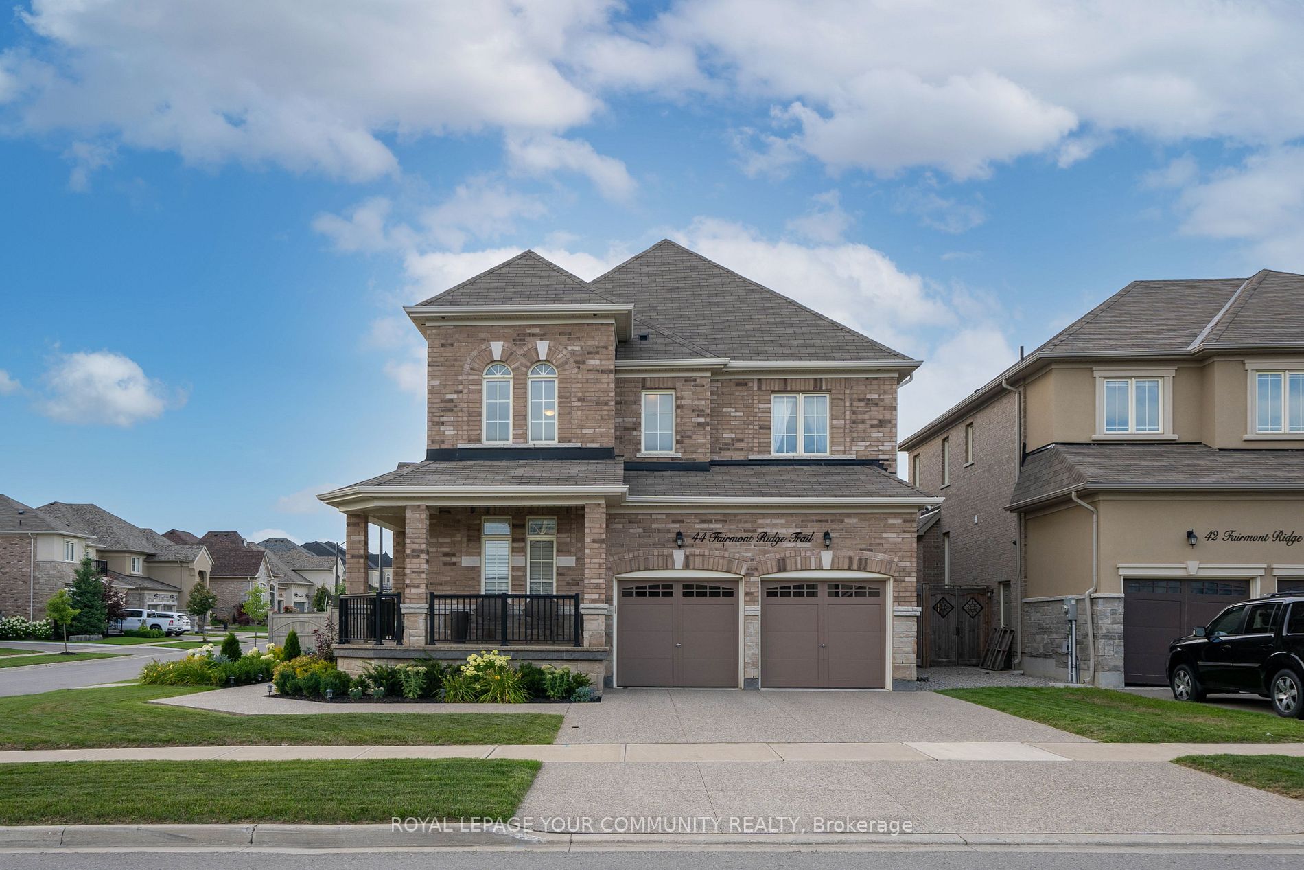 44 Fairmont Ridge Tr