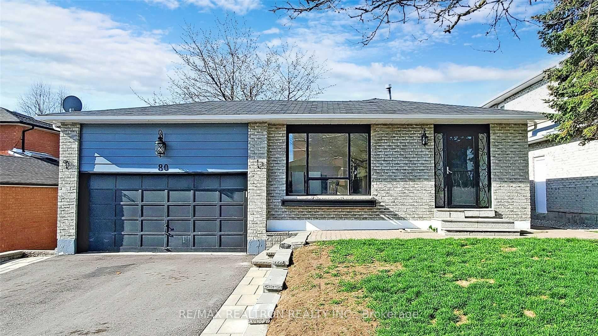 80 Maplegrove Ave, #Lower