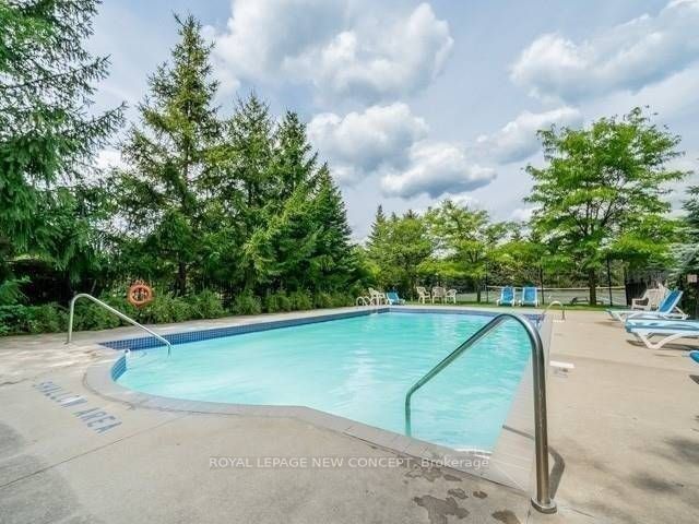 91 Townsgate Drive, #Ph209