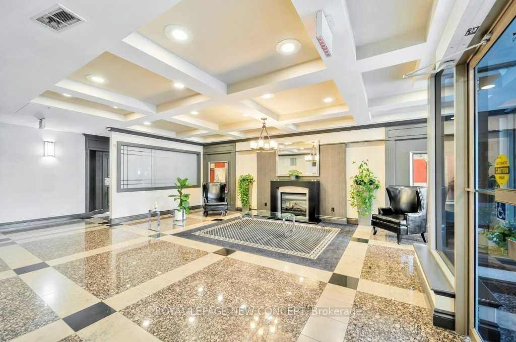91 Townsgate Drive, #Ph209