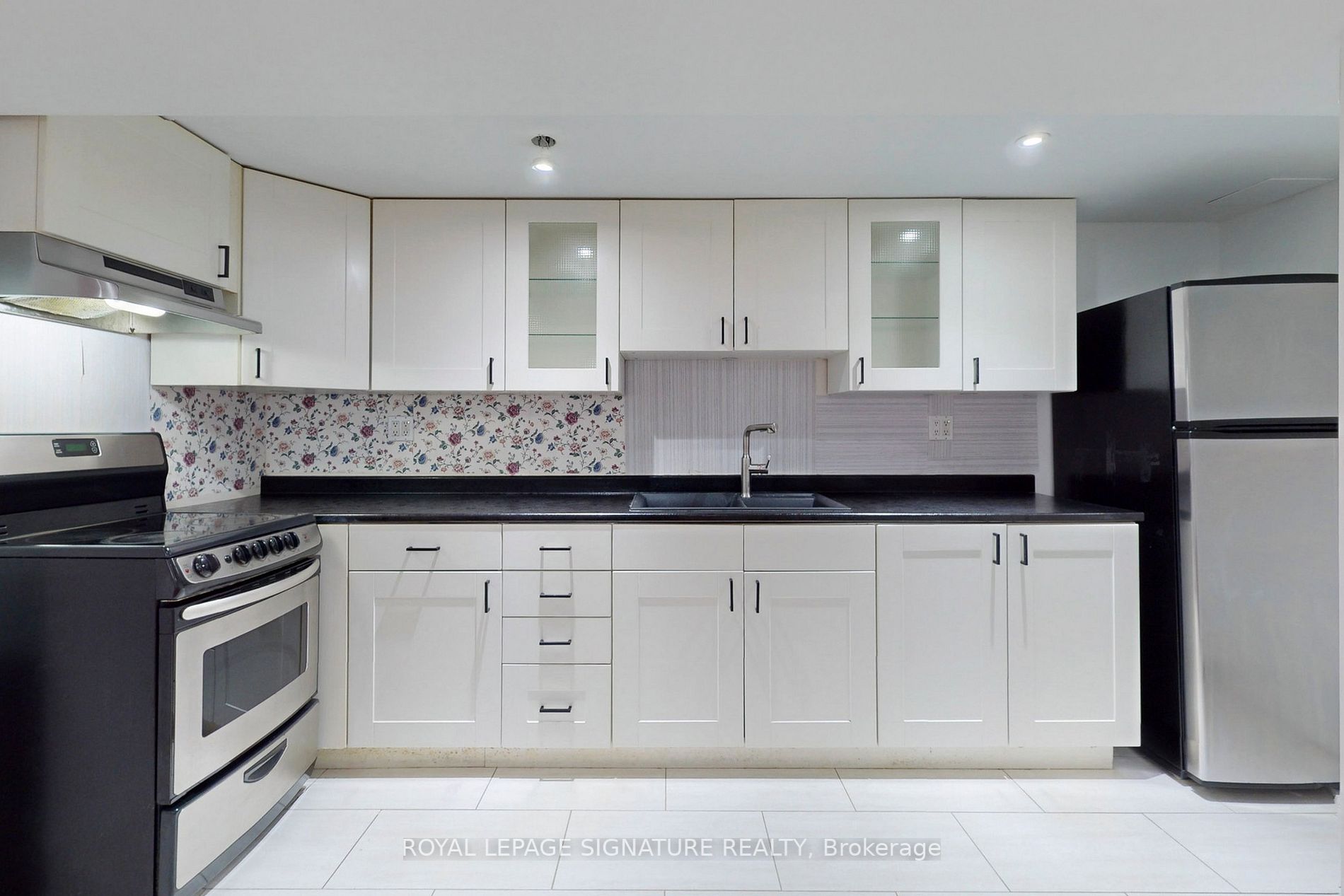 34 Pedersen Dr