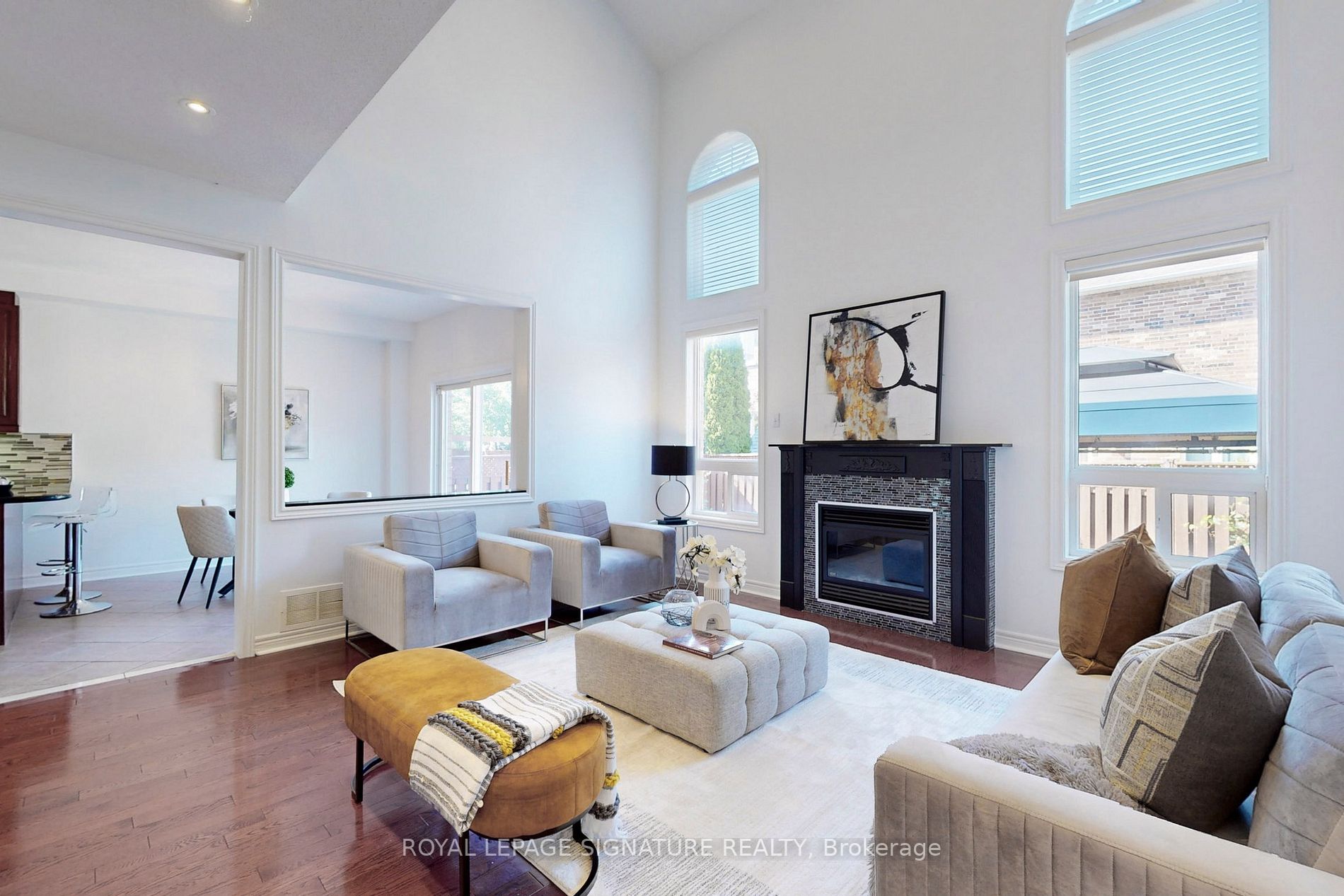 34 Pedersen Dr