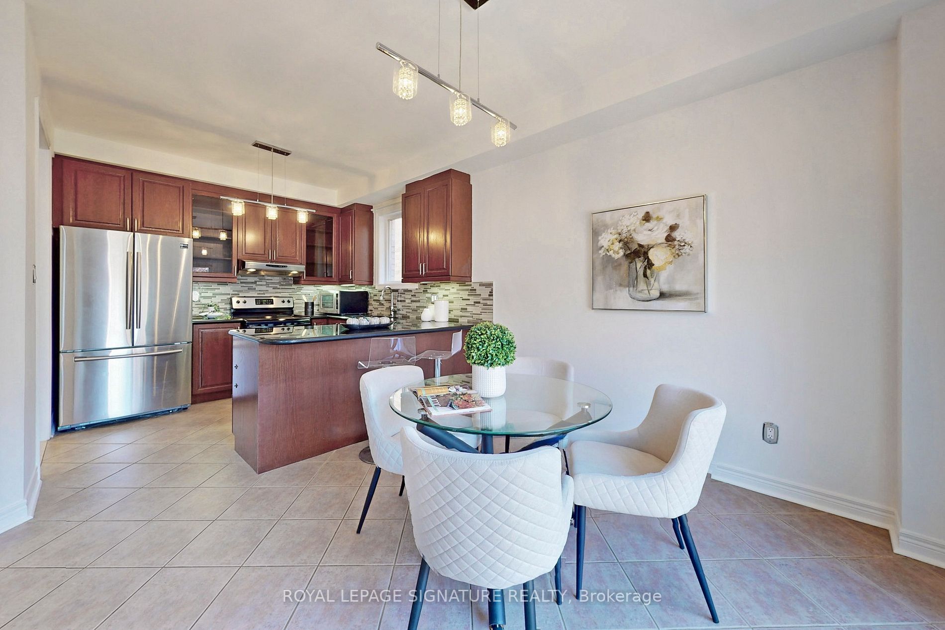 34 Pedersen Dr