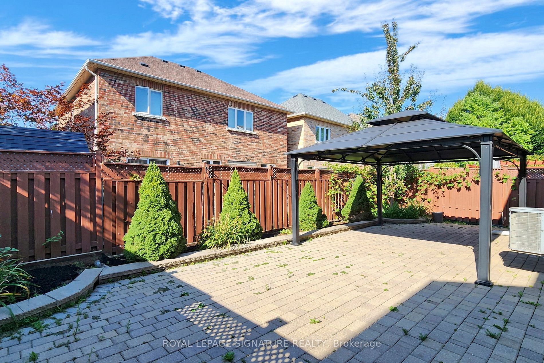 34 Pedersen Dr