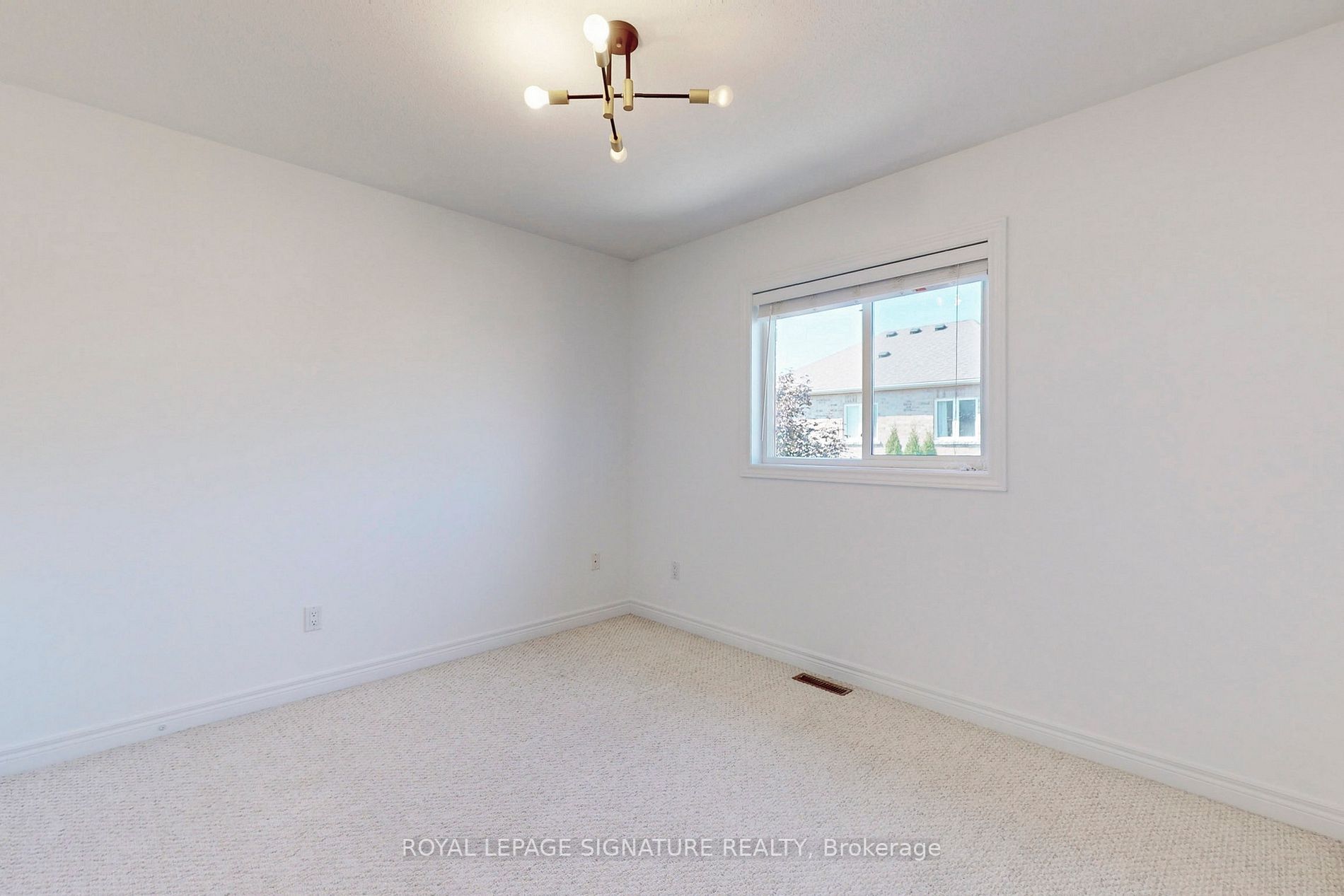 34 Pedersen Dr