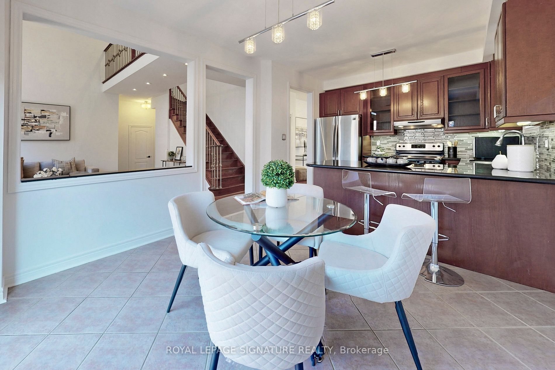 34 Pedersen Dr
