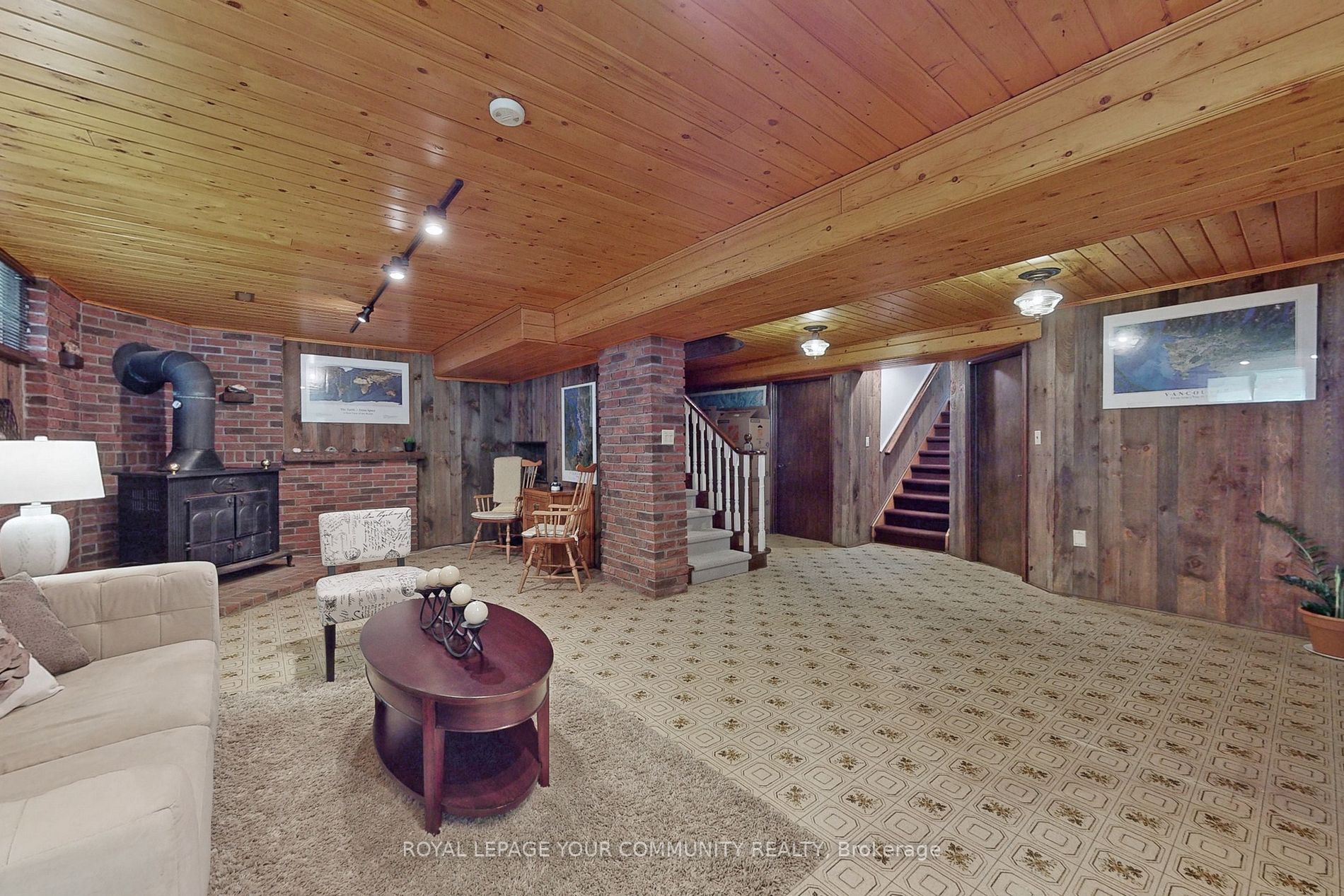 189 Clark Ave