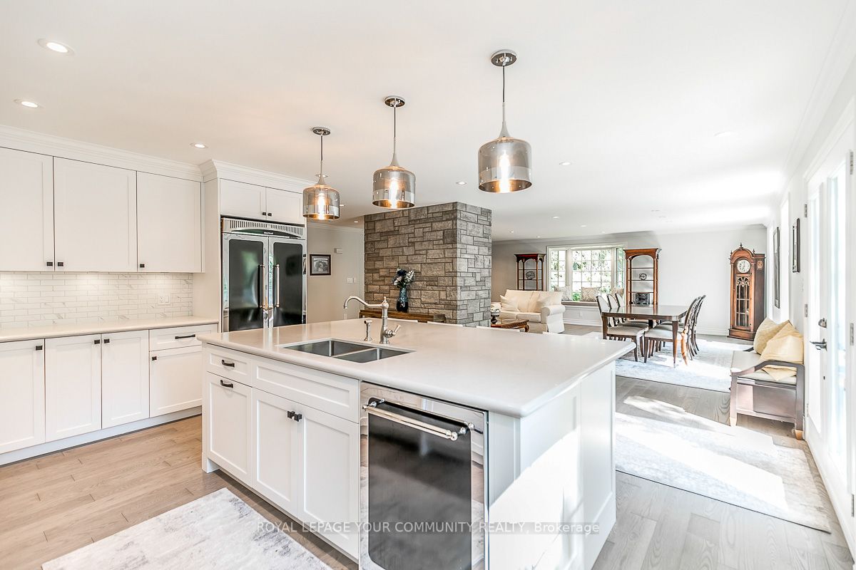 15 Laskay Lane