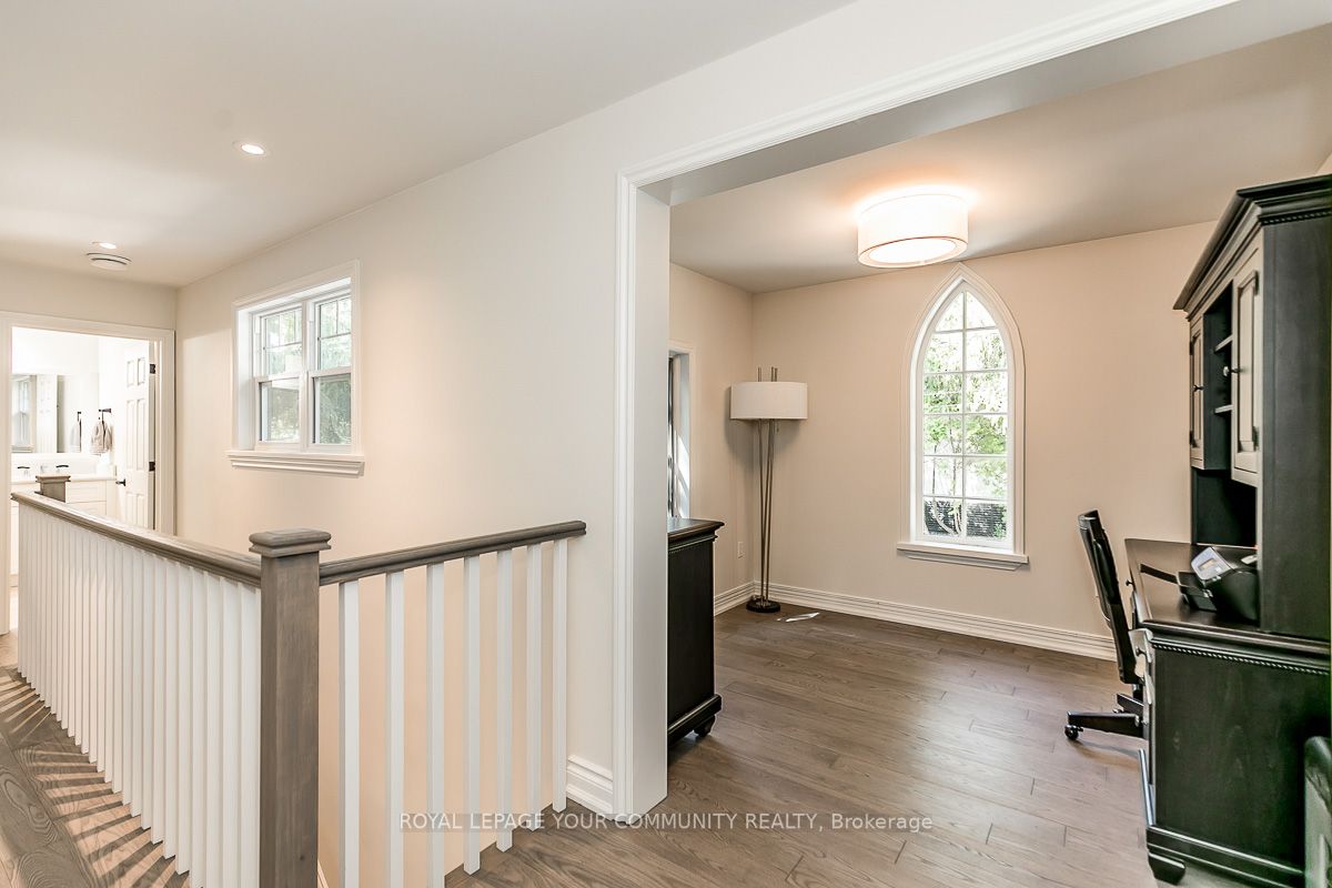 15 Laskay Lane