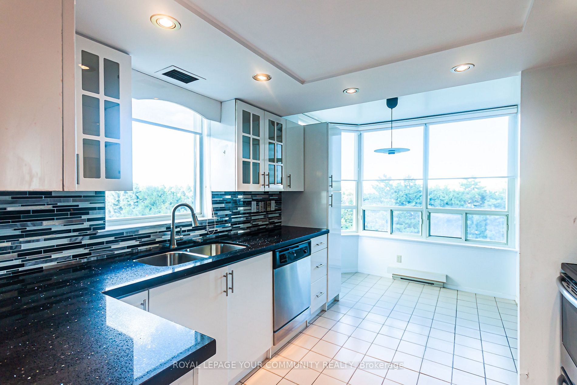 22 Clarissa Dr, #511