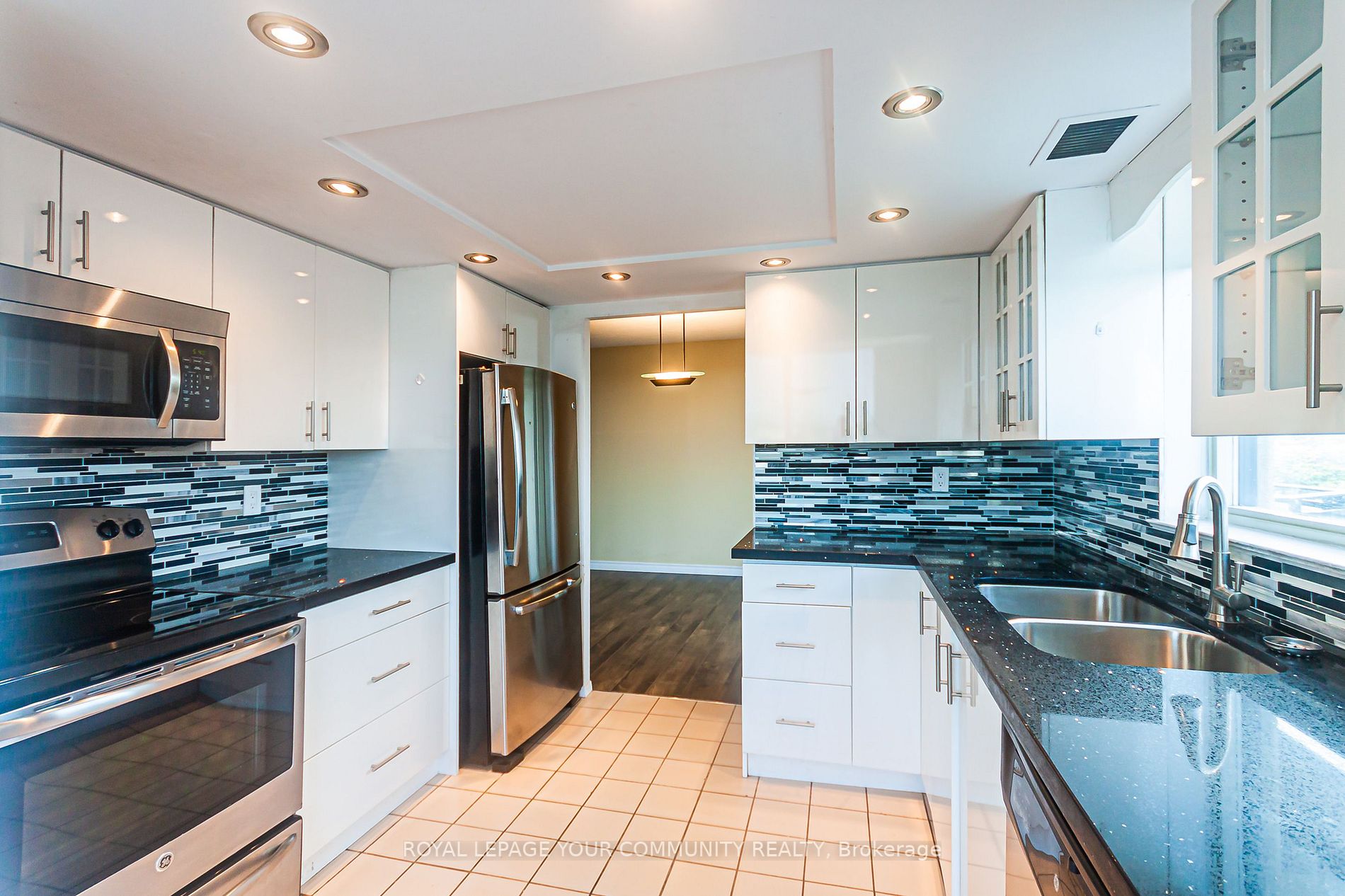 22 Clarissa Dr, #511