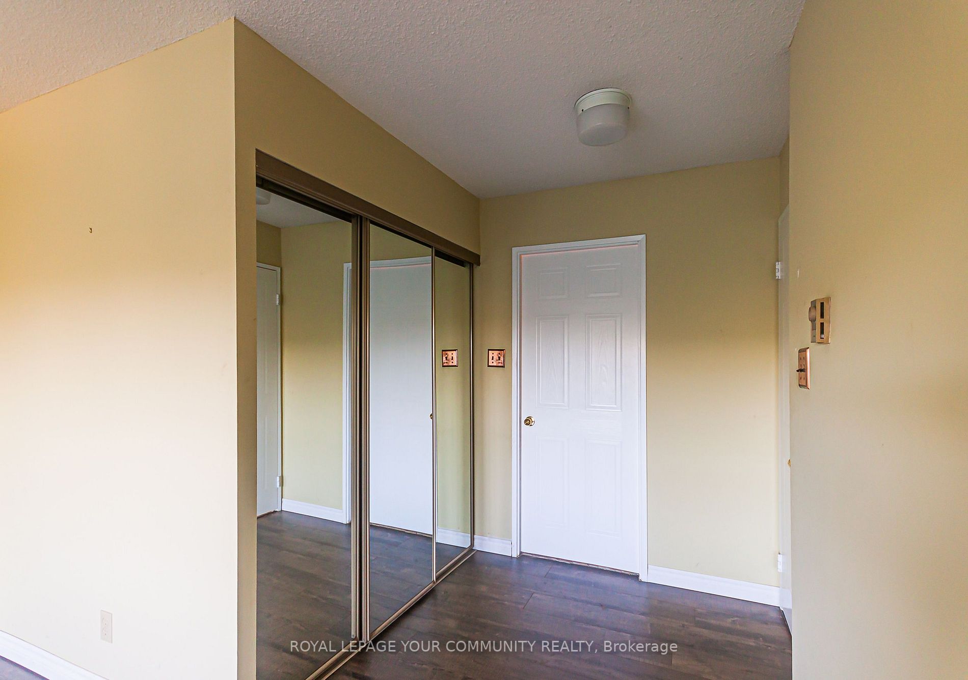22 Clarissa Dr, #511
