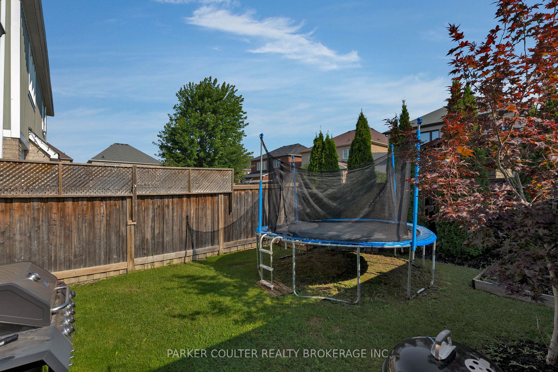 70 Meadowhawk Trail