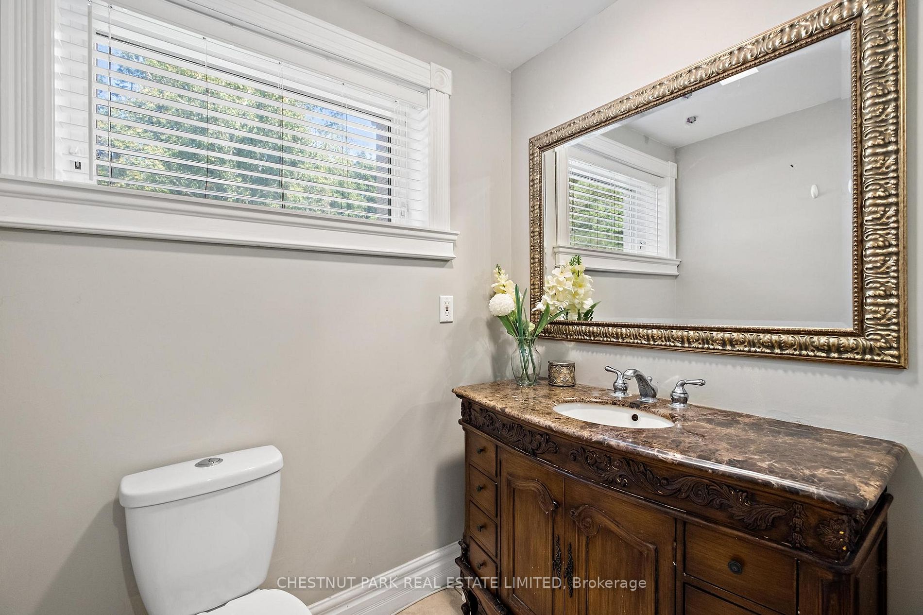 187 Davis Dr