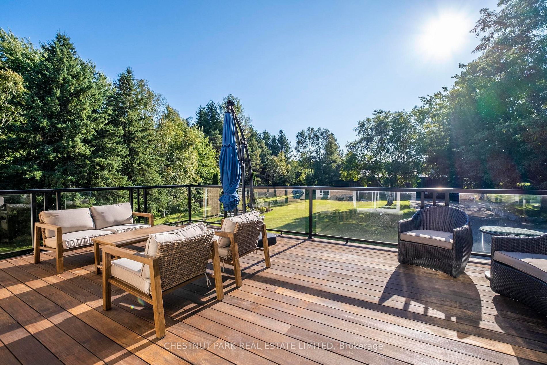 187 Davis Dr