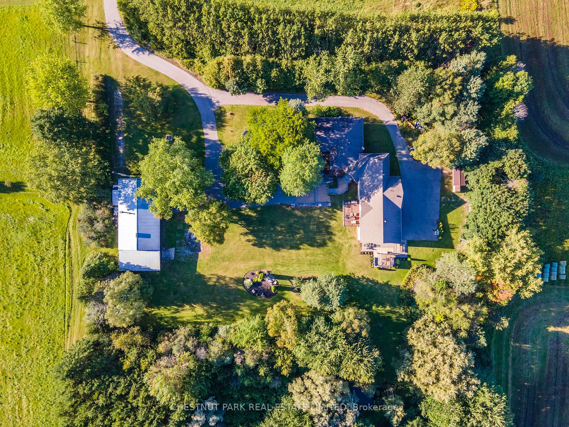 187 Davis Dr