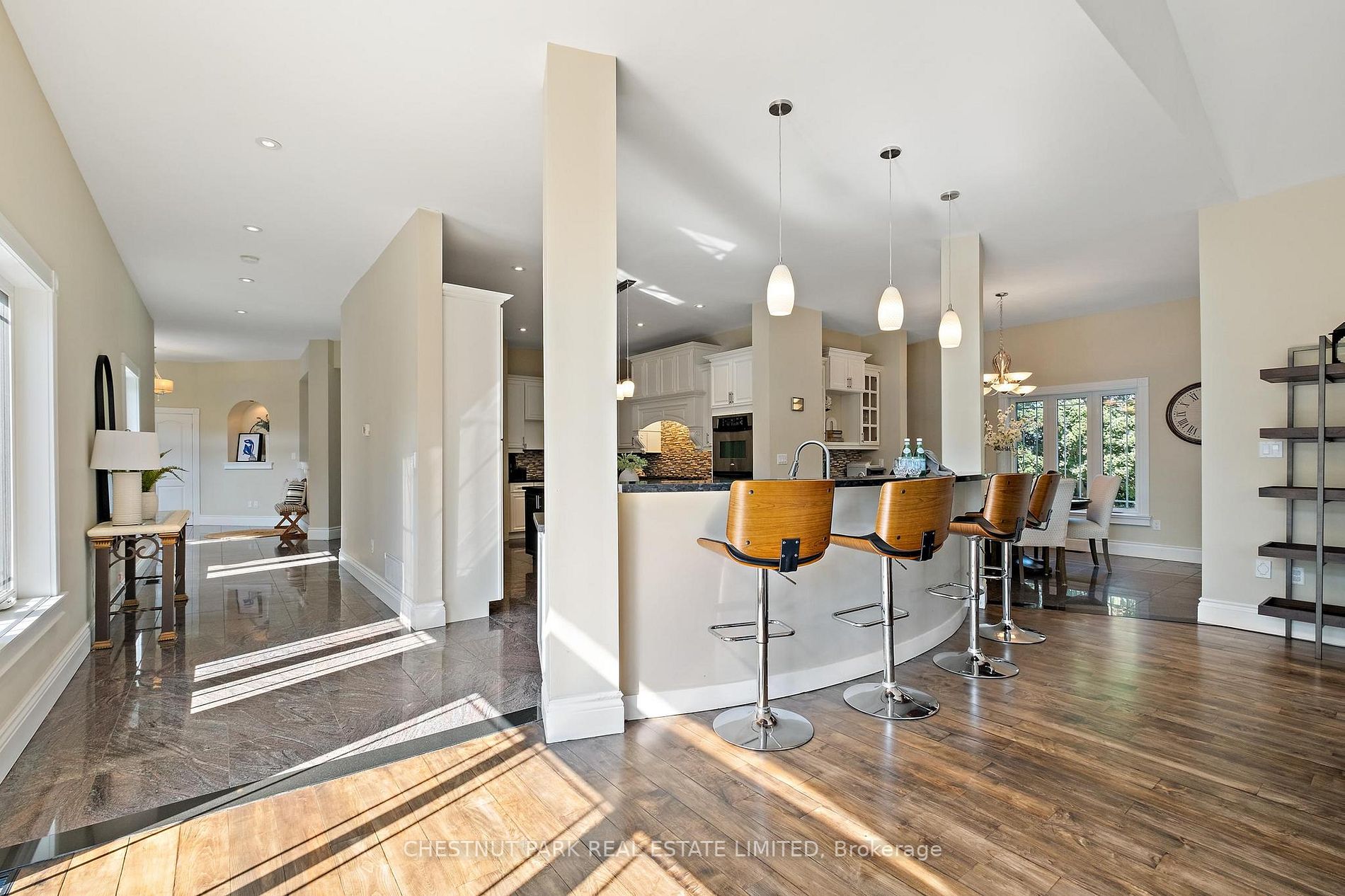 187 Davis Dr