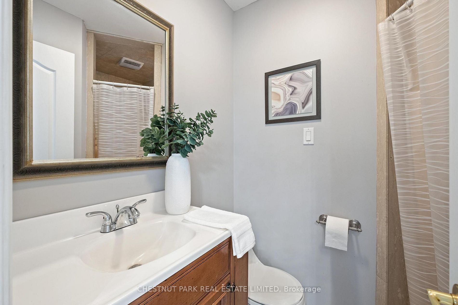 187 Davis Dr