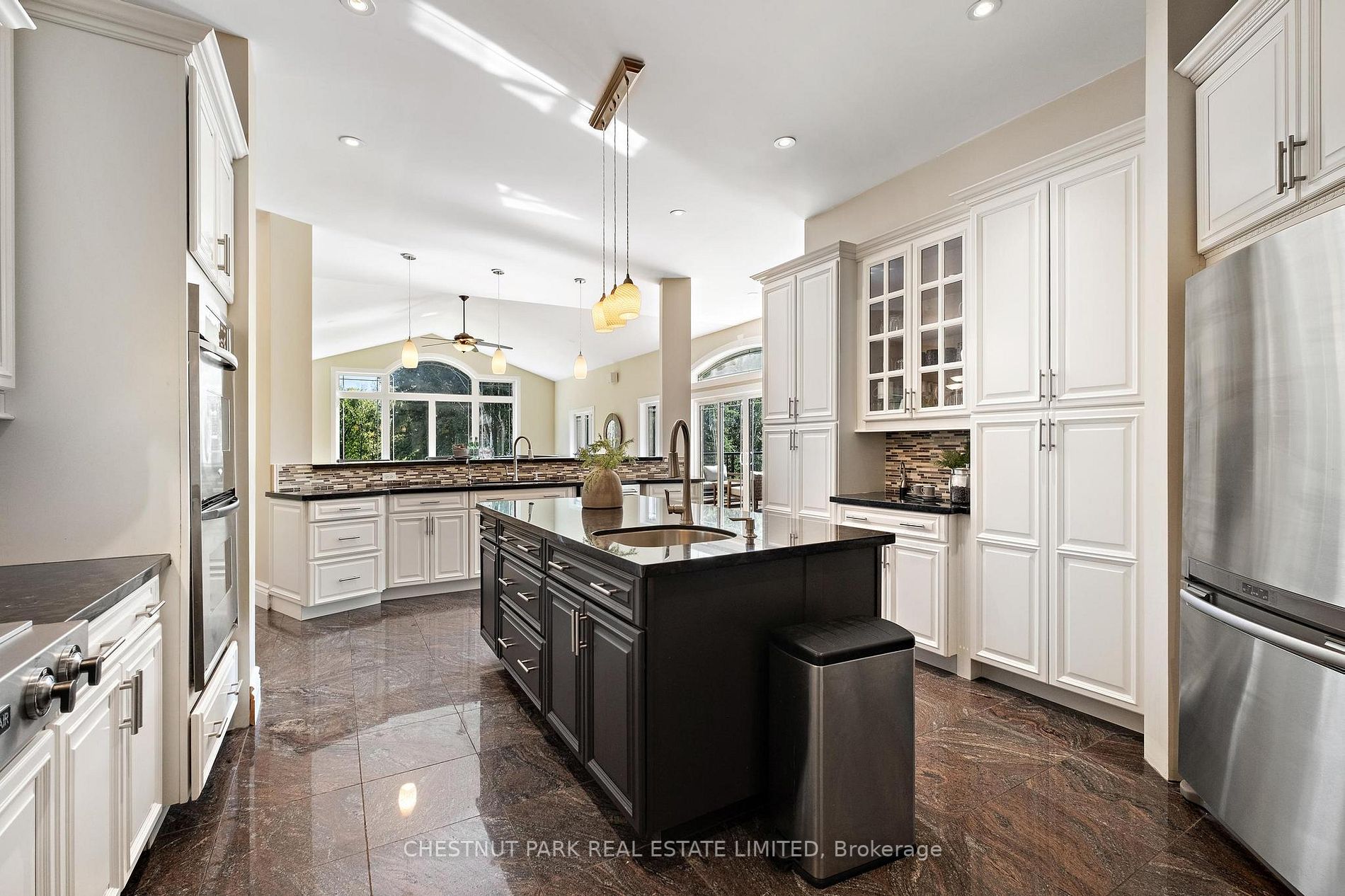 187 Davis Dr